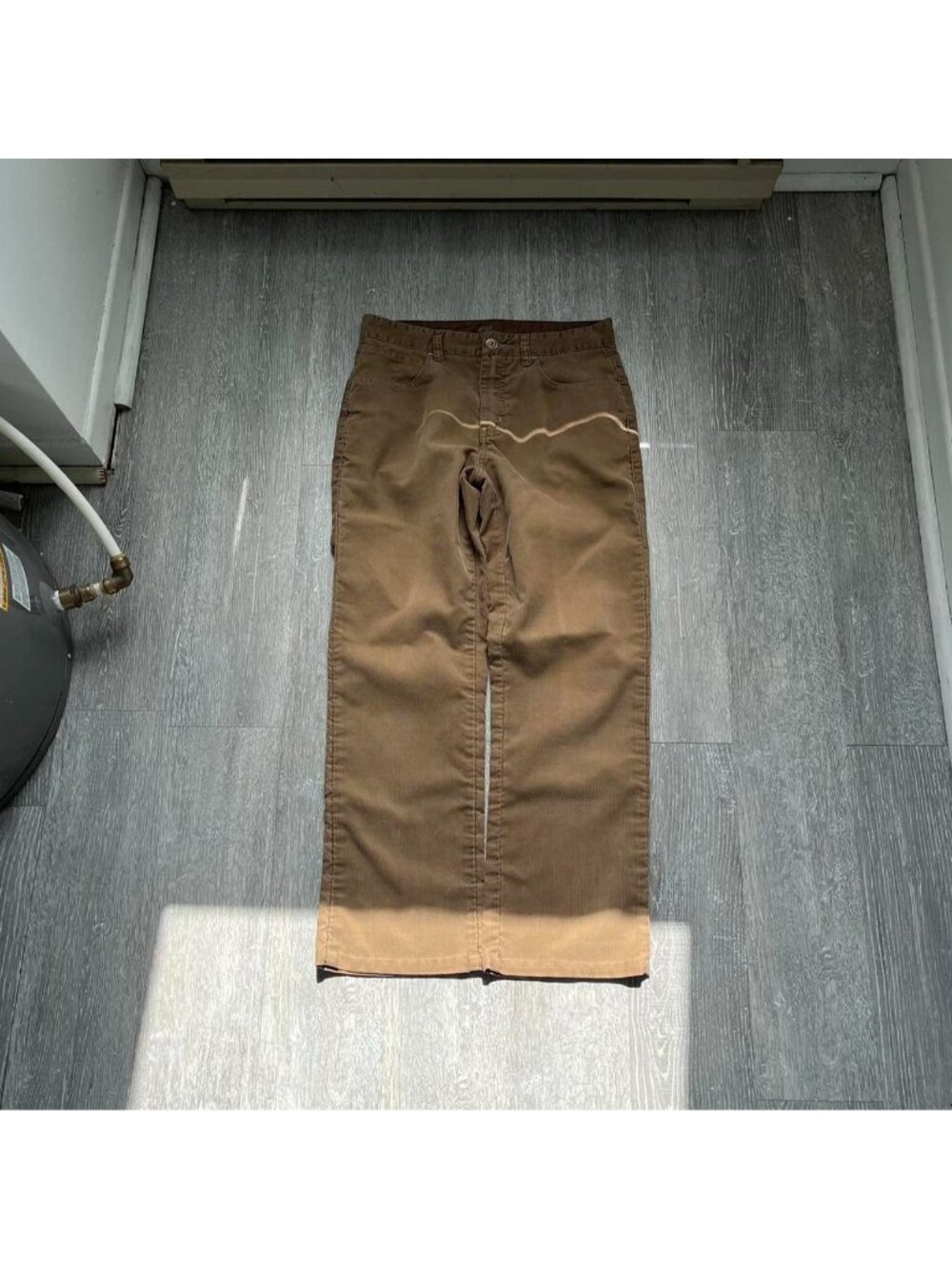 Tan / Brown Y2K “Flame” Relaxed Fit / Wide Leg Pants (Tagged W:30)